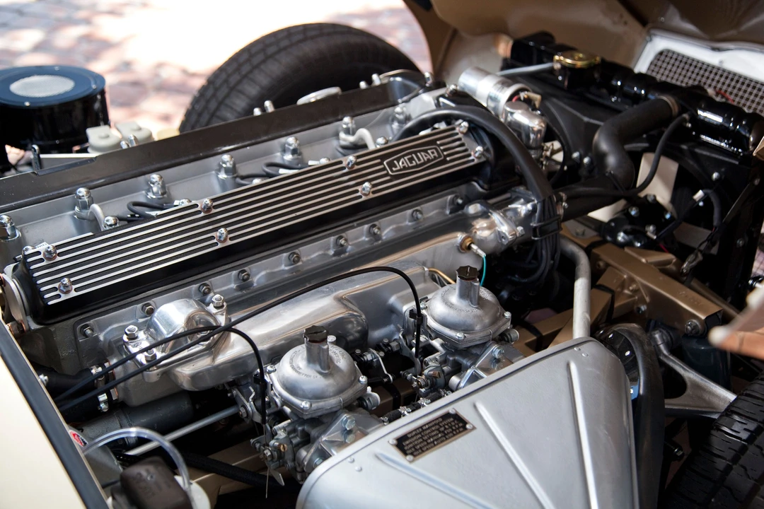 1968 Jaguar E-Type Series 1 - Image 2 of 6