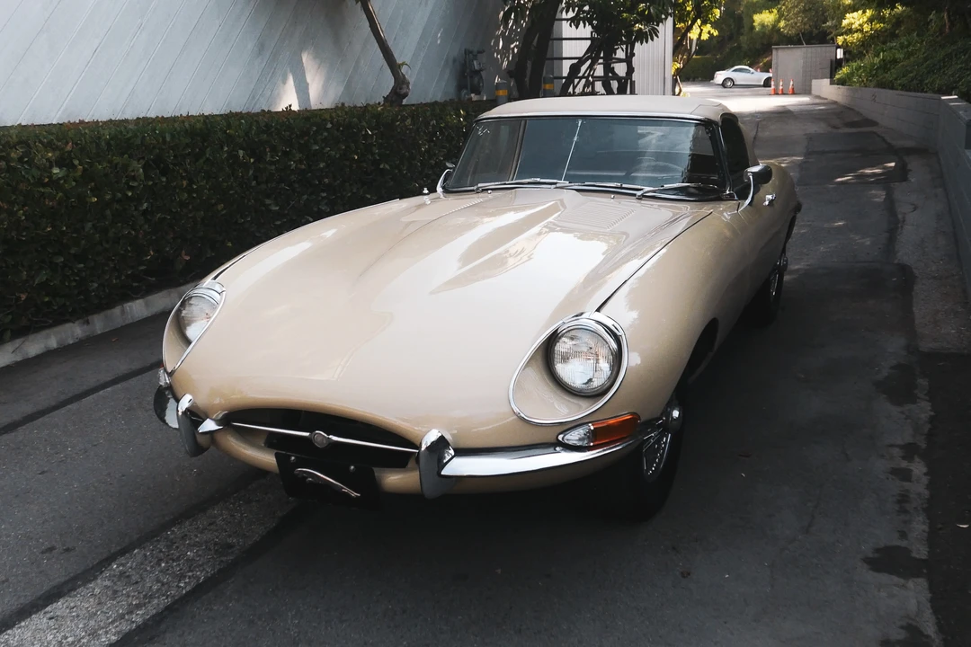 1968 Jaguar E-Type Series 1 - Image 2 of 31