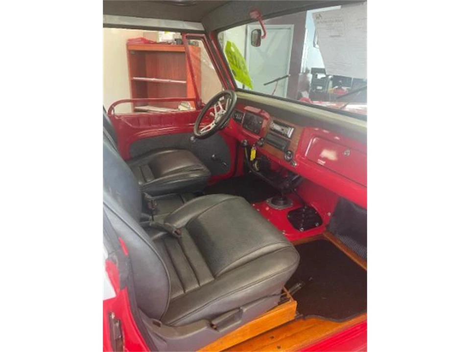 1968 Jeep Jeepster Commando - Image 12 of 21