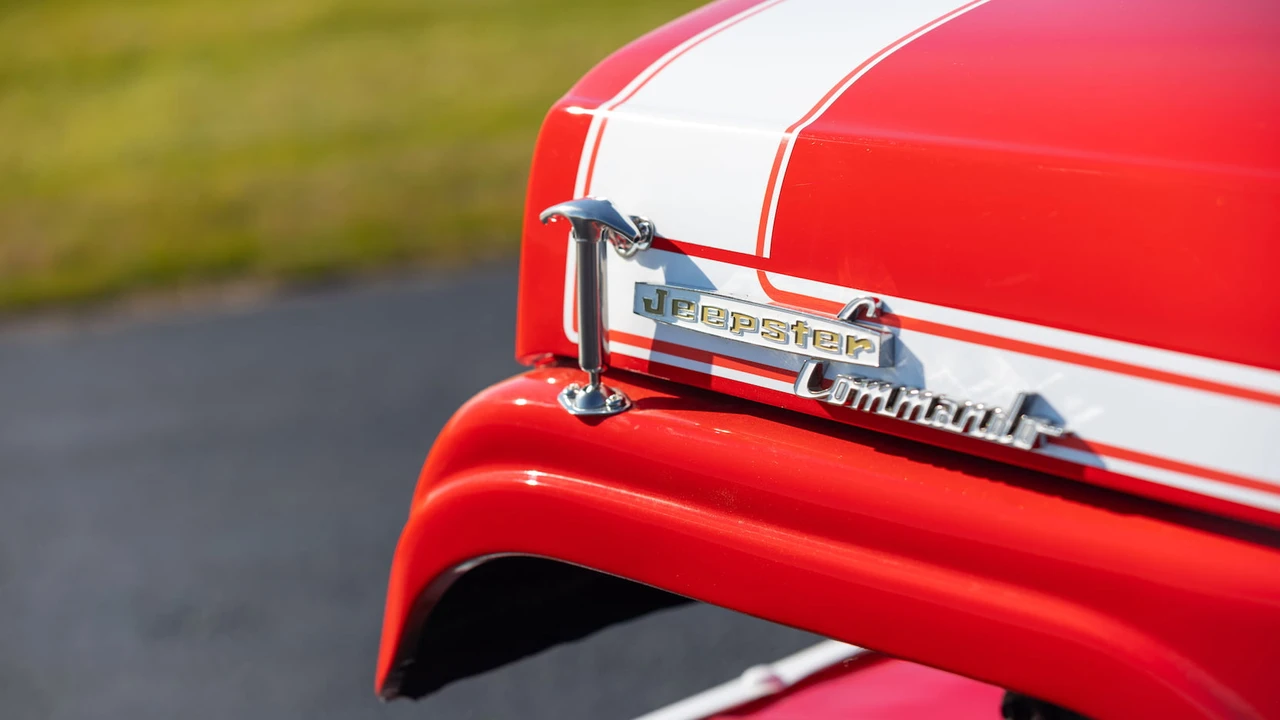 1968 Jeep Jeepster Commando - Image 10 of 23