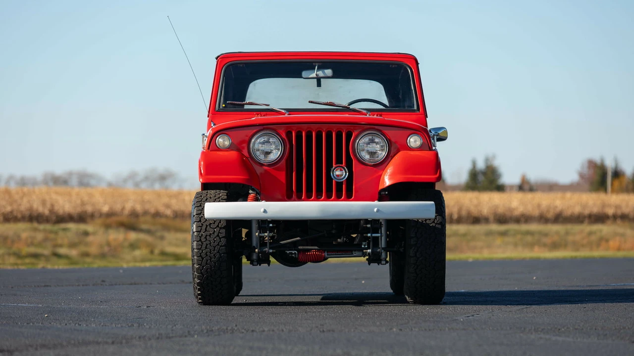 1968 Jeep Jeepster Commando - Image 14 of 23
