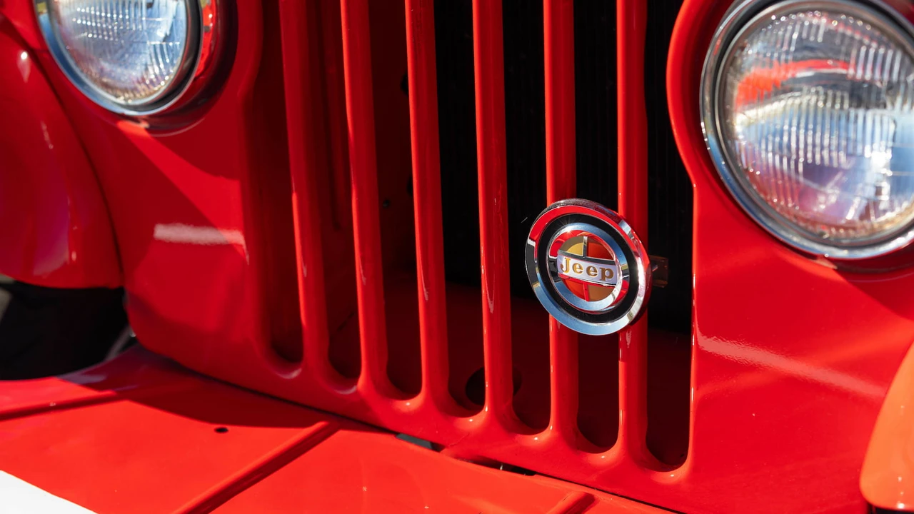 1968 Jeep Jeepster Commando - Image 15 of 23