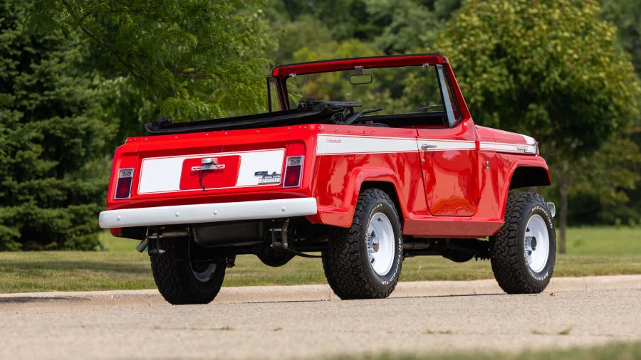 1968 Jeep Jeepster Commando - Image 14 of 21