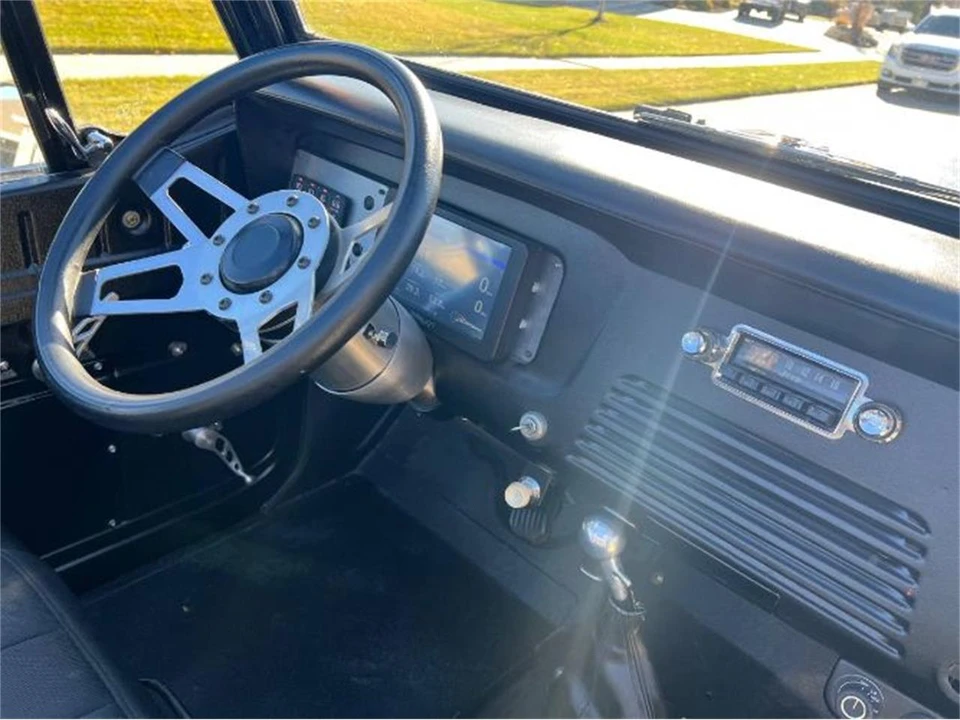 1968 Jeep Jeepster Commando - Image 24 of 25