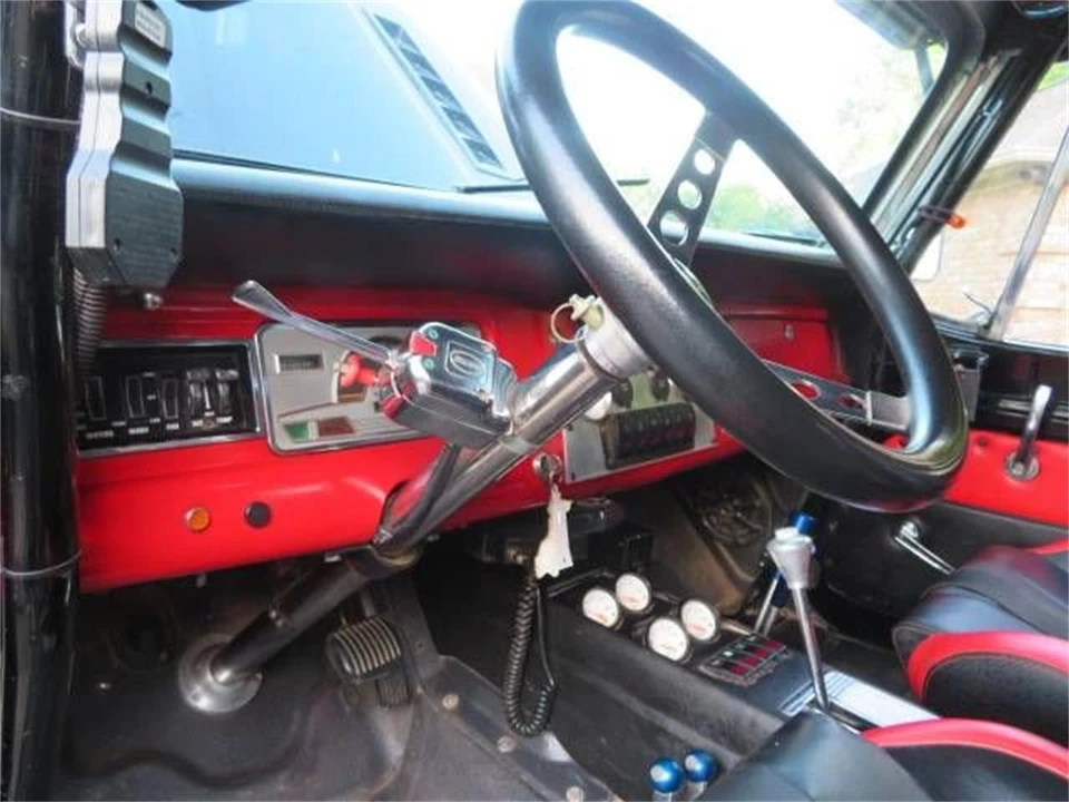 1968 Jeep Jeepster Commando - Image 16 of 25