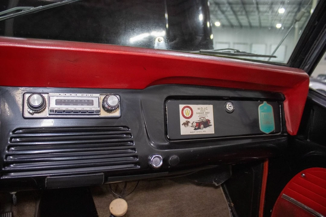 1968 Jeep Jeepster Commando - Image 14 of 21
