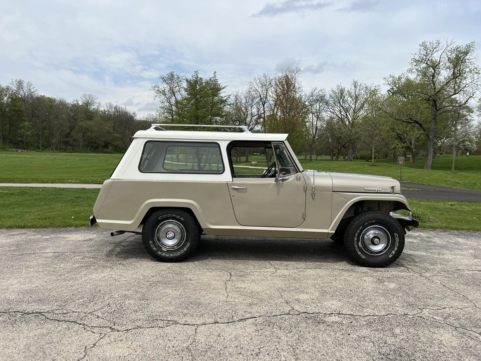1968 Jeep Jeepster Commando - Image 17 of 31