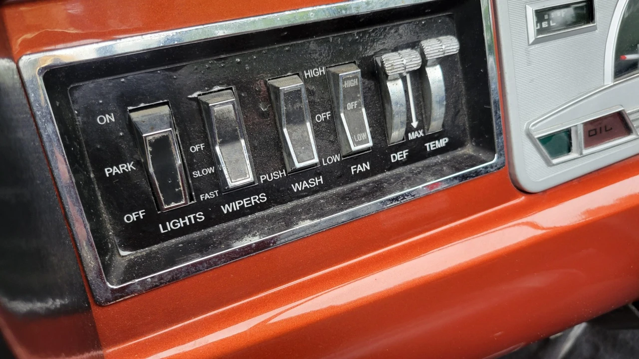 1968 Jeep Jeepster Commando - Image 31 of 31