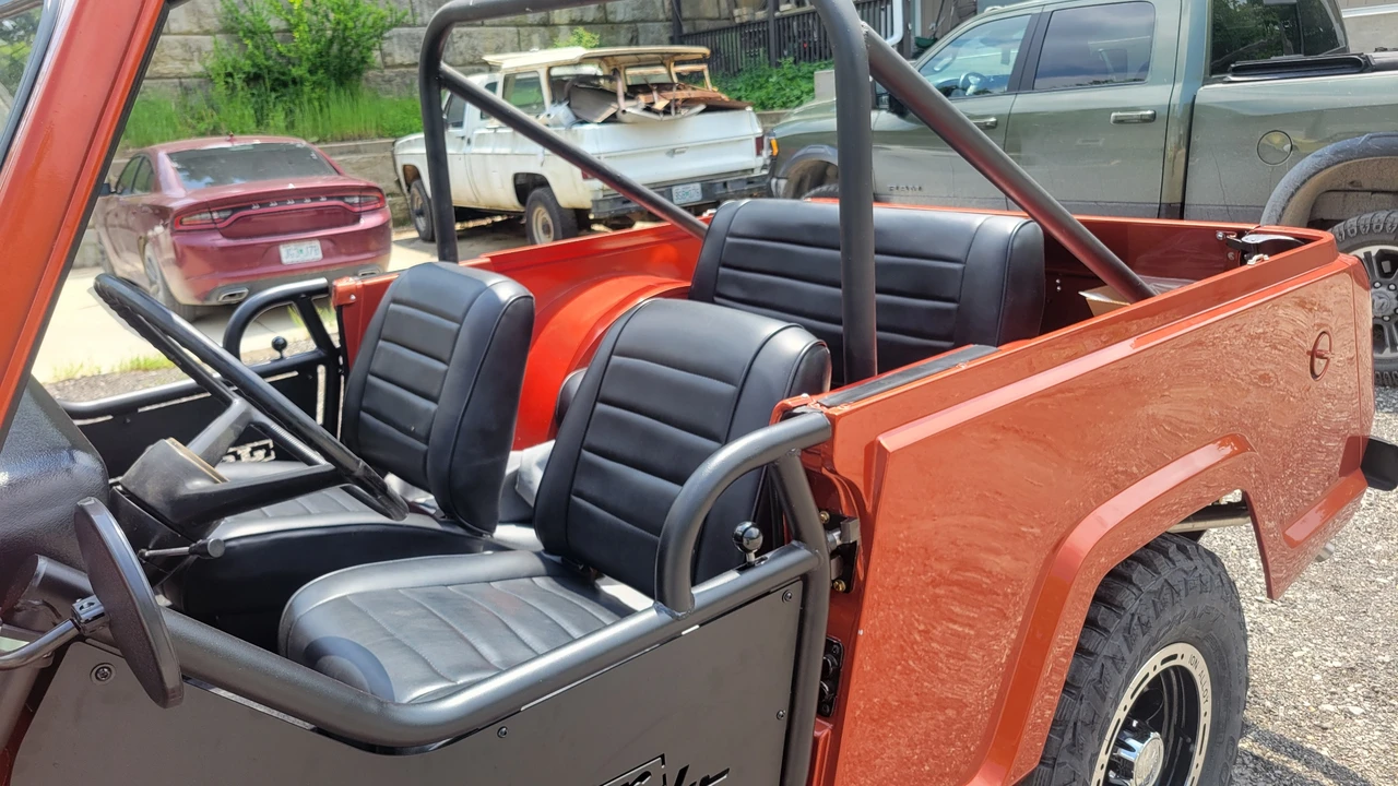 1968 Jeep Jeepster Commando - Image 25 of 31