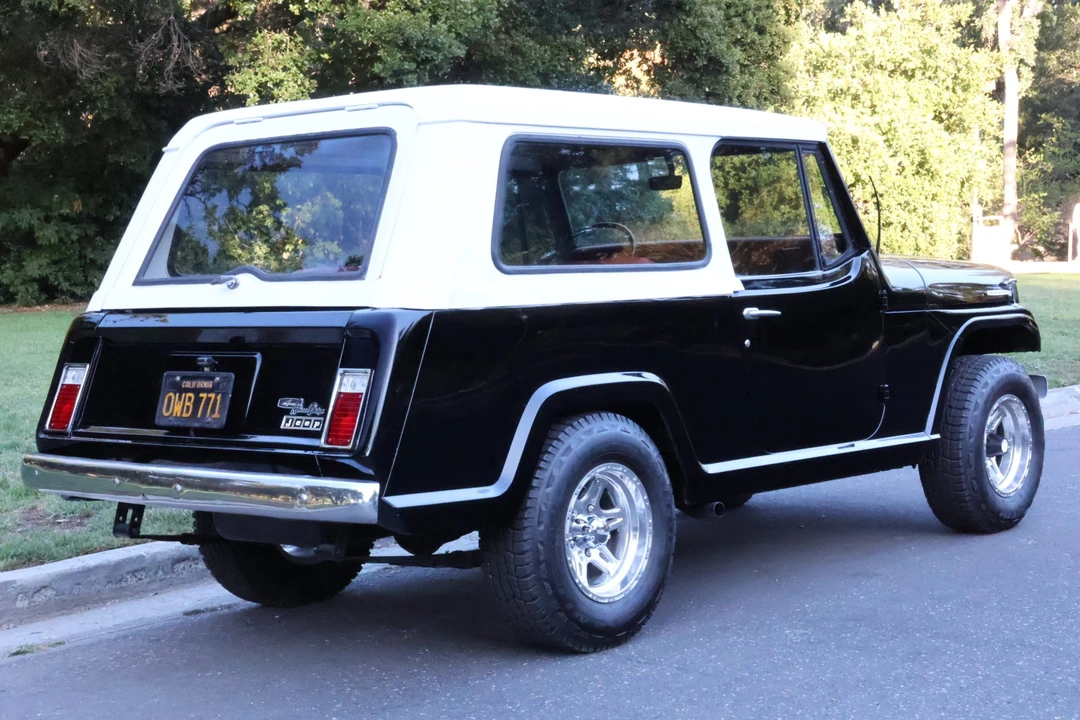 1968 Jeep Jeepster Commando - Image 11 of 31