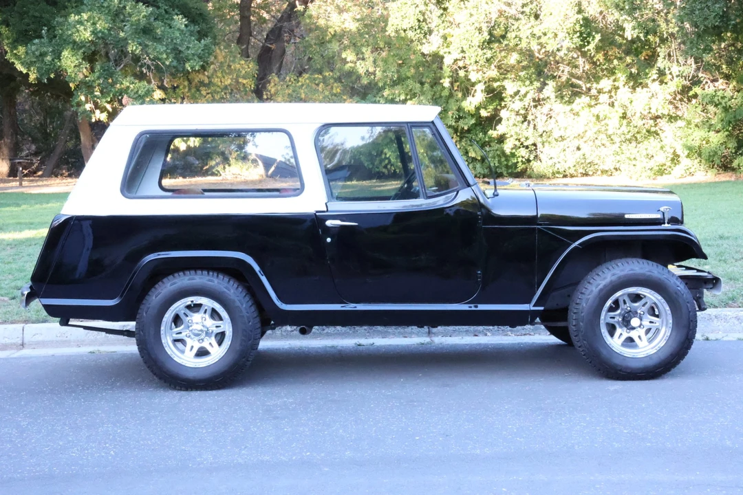 1968 Jeep Jeepster Commando - Image 15 of 31
