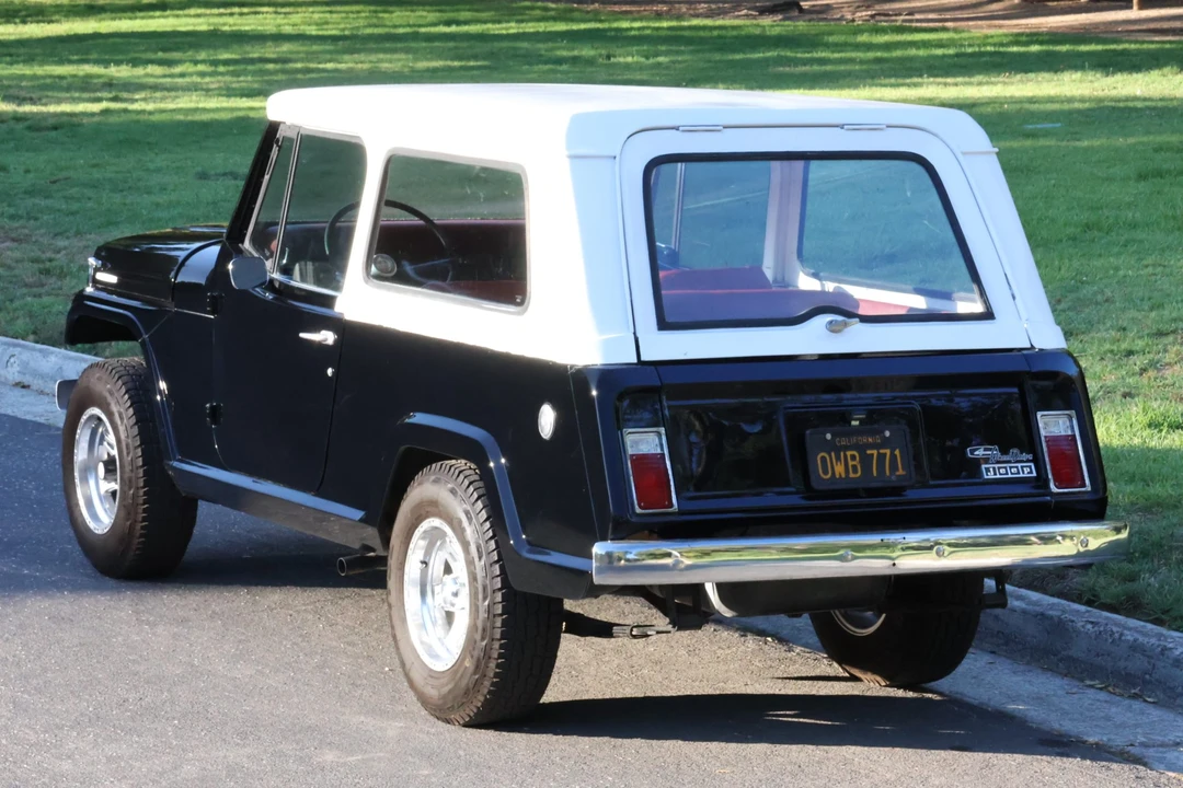 1968 Jeep Jeepster Commando - Image 9 of 31