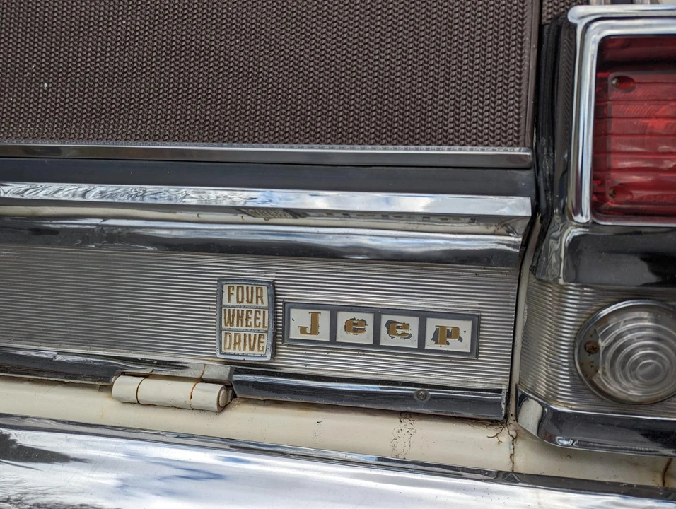 1968 Jeep SJ Wagoneer - Image 25 of 31