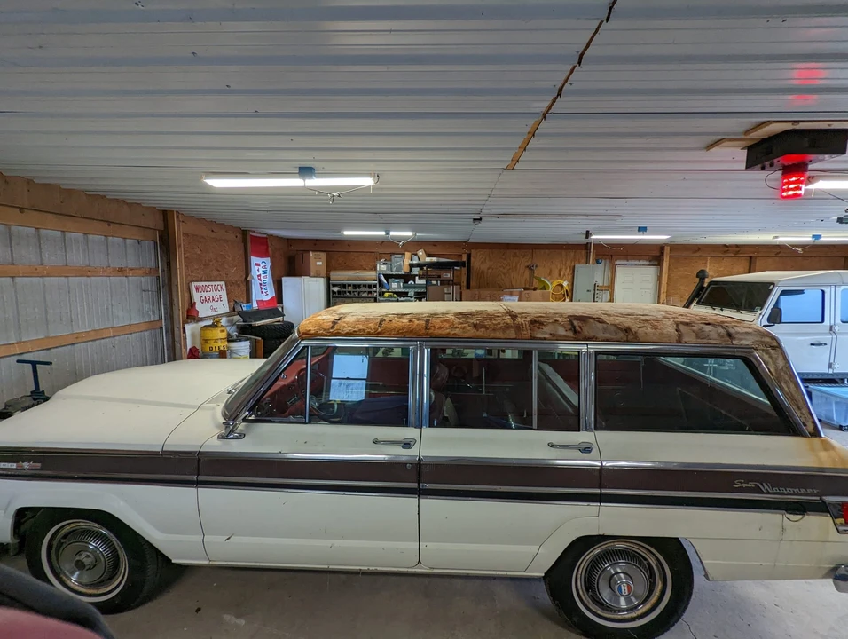 1968 Jeep SJ Wagoneer - Image 9 of 31
