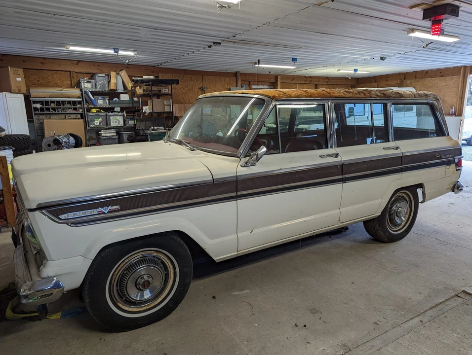 1968 Jeep SJ Wagoneer - Image 8 of 31