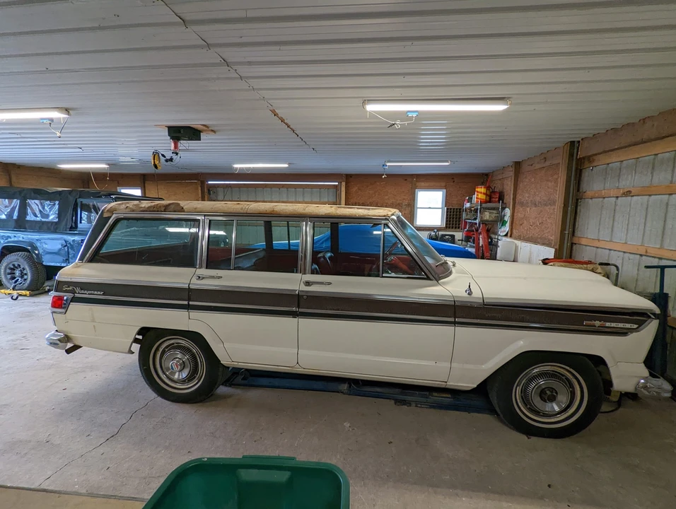 1968 Jeep SJ Wagoneer - Image 14 of 31