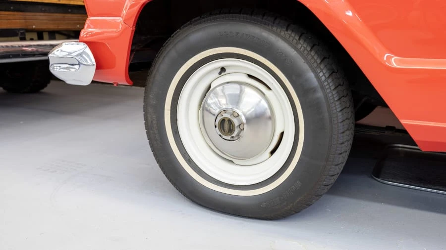 1968 Jeep SJ Wagoneer - Image 7 of 25