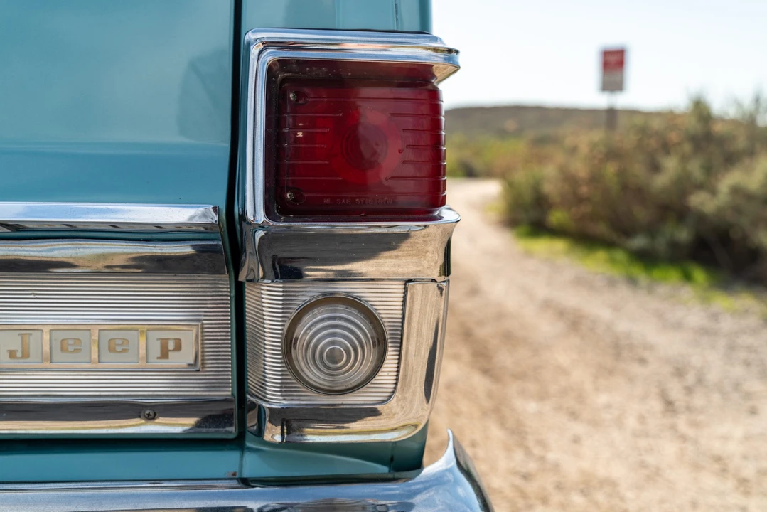 1968 Jeep SJ Wagoneer - Image 18 of 31
