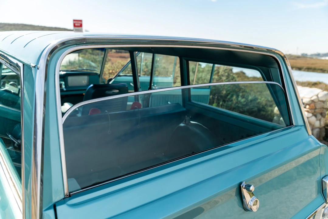 1968 Jeep SJ Wagoneer - Image 16 of 31