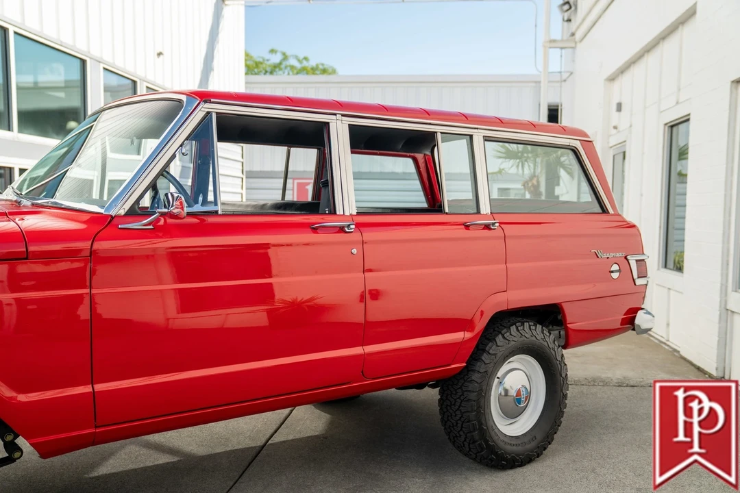 1968 Jeep SJ Wagoneer - Image 10 of 21