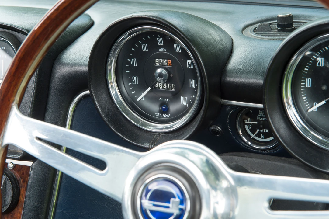 1968 Jensen Interceptor - Image 3 of 31