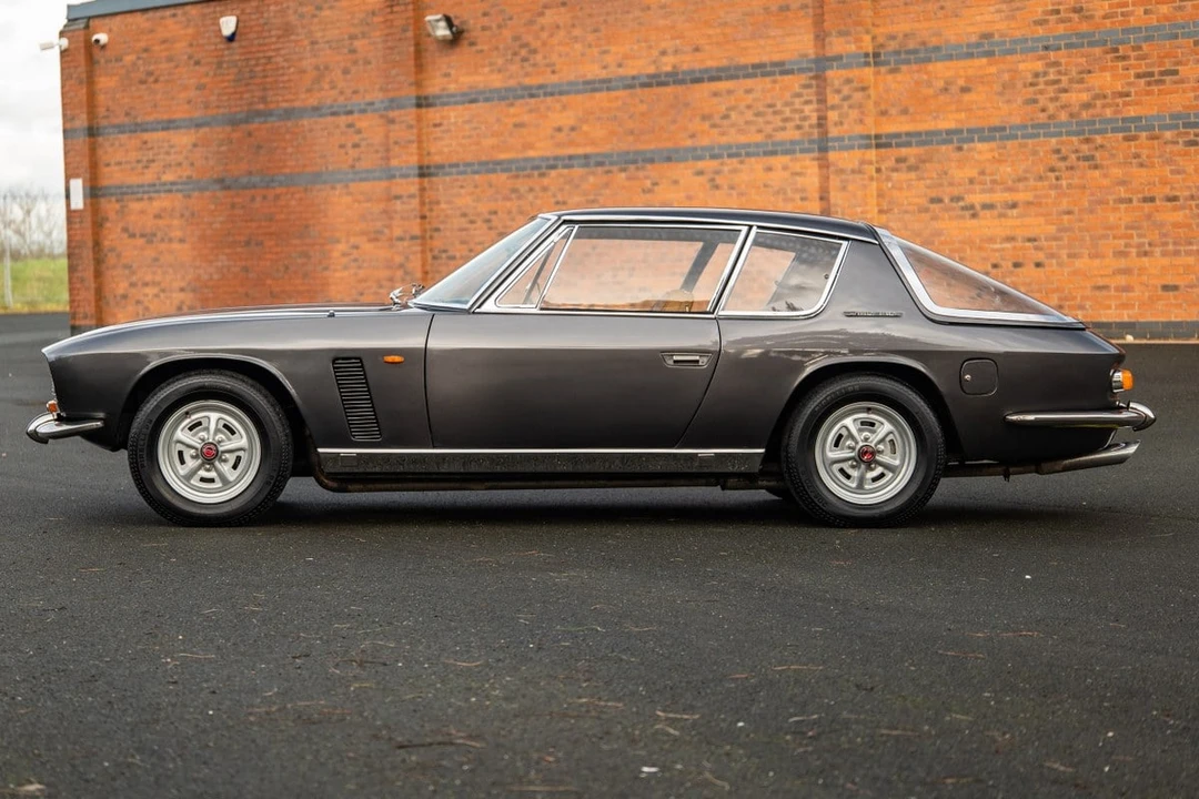 1967 Jensen Interceptor - Image 15 of 30