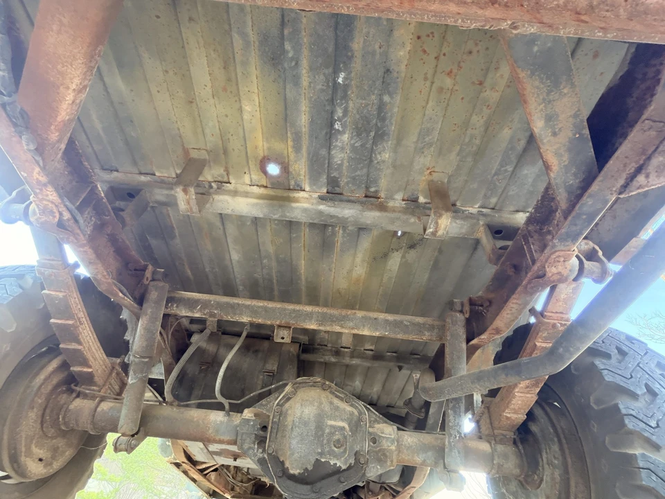 1968 Kaiser - Image 30 of 31