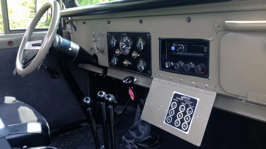 1968 Jeep SJ Gladiator - Image 5 of 8