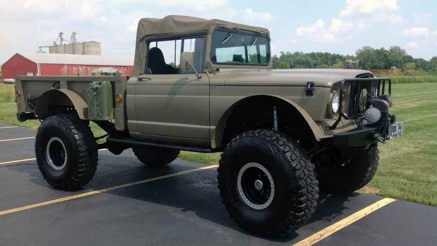 1968 Jeep SJ Gladiator - Image 8 of 8