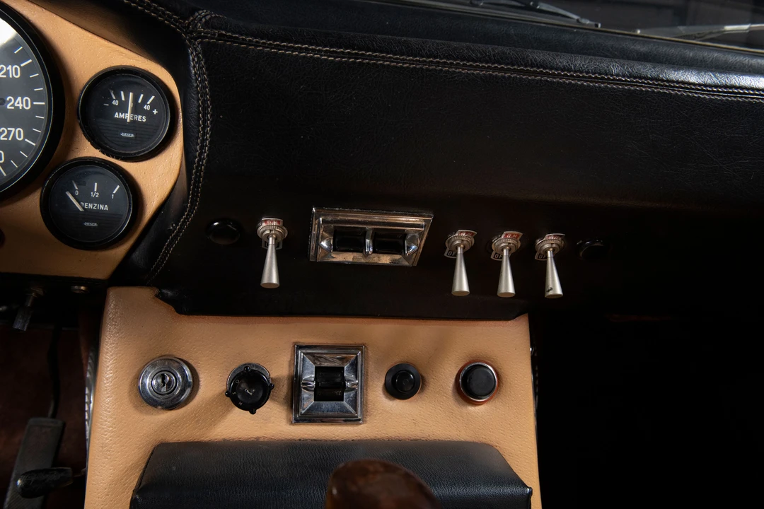 1968 Lamborghini Islero - Image 10 of 30