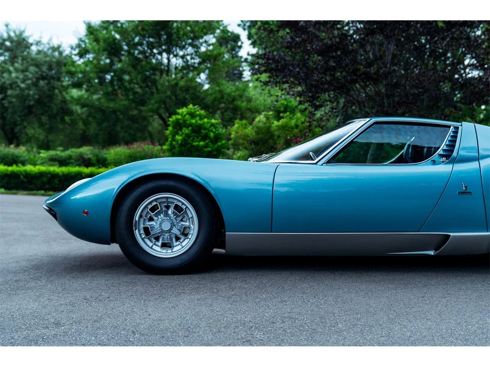 1968 Lamborghini Miura P400 - Image 21 of 31