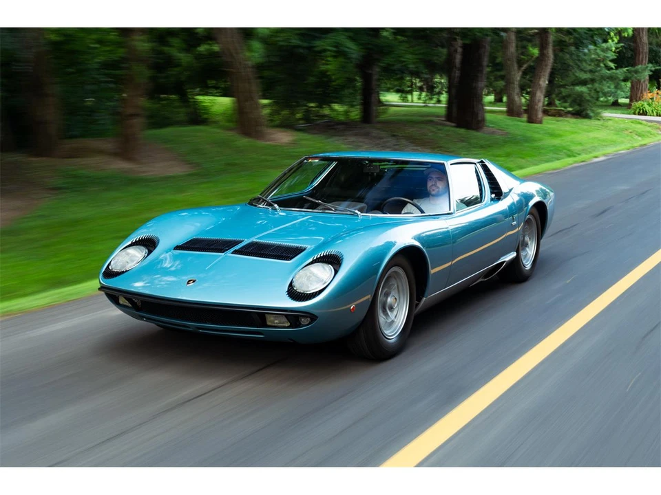 1968 Lamborghini Miura P400 - Image 15 of 31