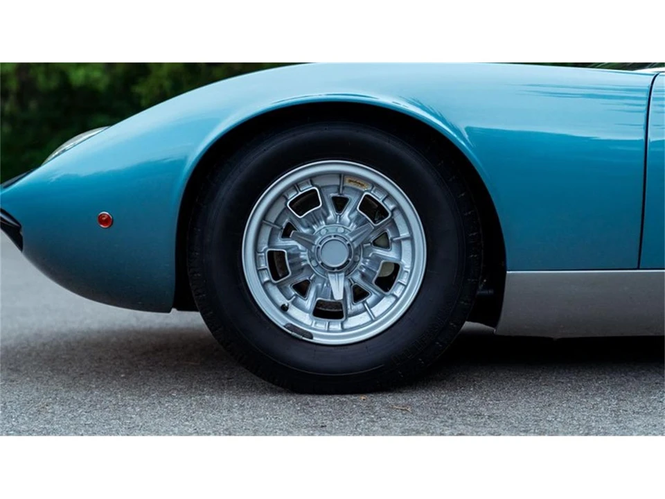 1968 Lamborghini Miura P400 - Image 24 of 31