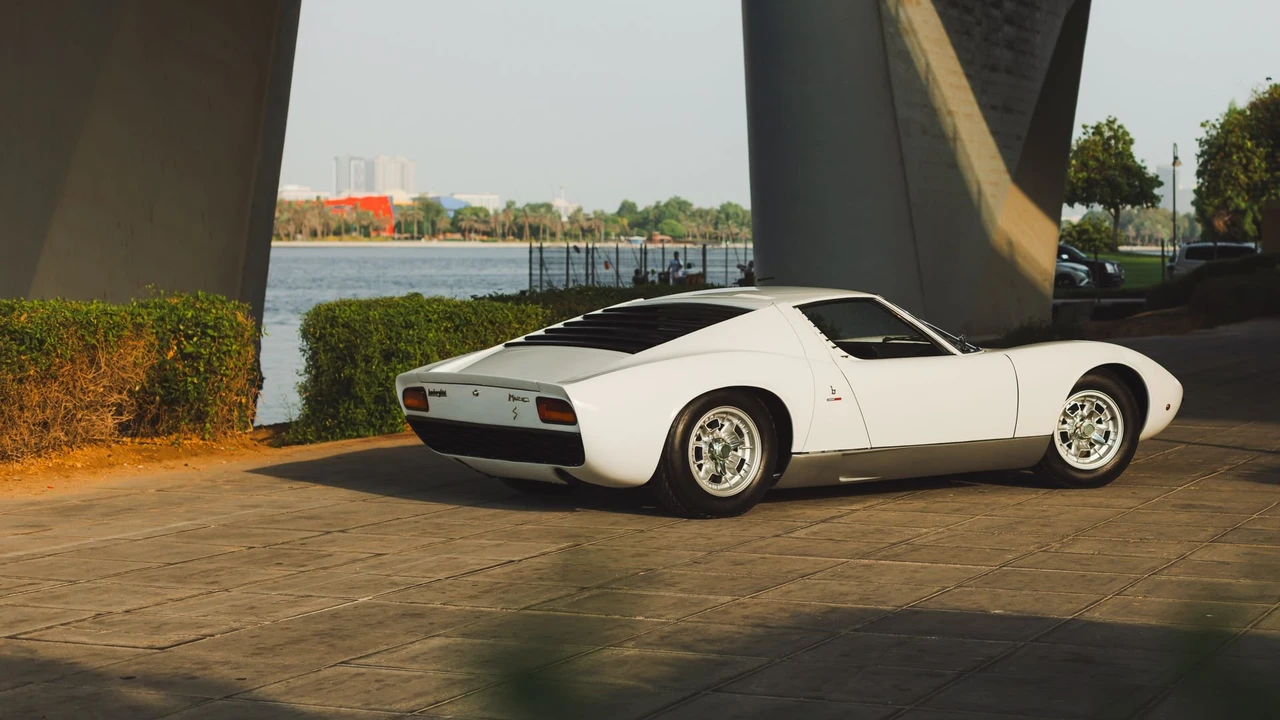 1968 Lamborghini Miura P400 - Image 31 of 31