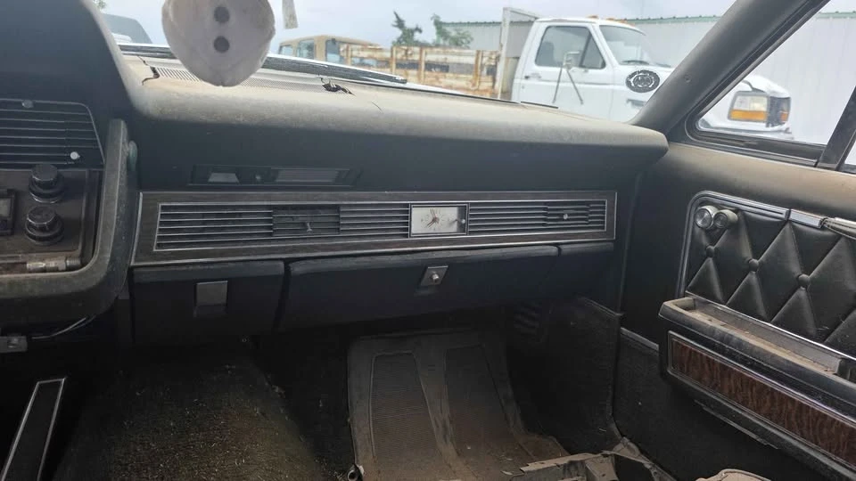 1968 Lincoln Continental 4th Gen - Image 10 of 13