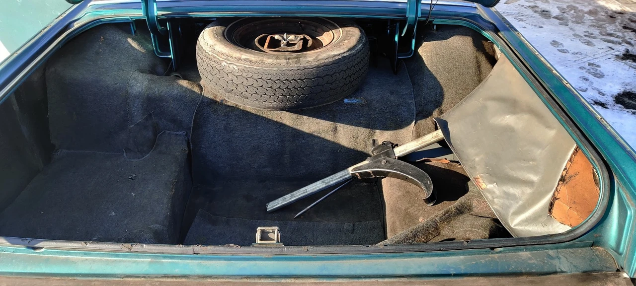 1968 Lincoln Continental 4th Gen - Image 14 of 18