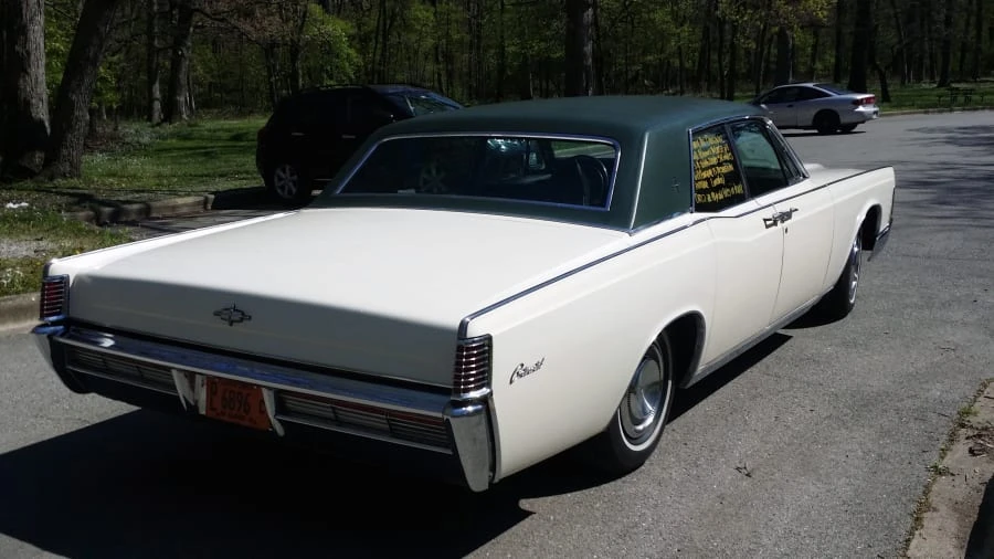 1968 Lincoln Continental 4th Gen - Image 2 of 7