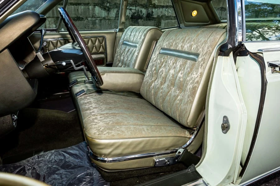 1968 Lincoln Continental 4th Gen - Image 5 of 12
