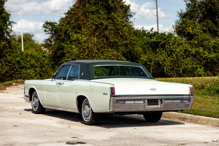 1968 Lincoln Continental 4th Gen - Image 2 of 12