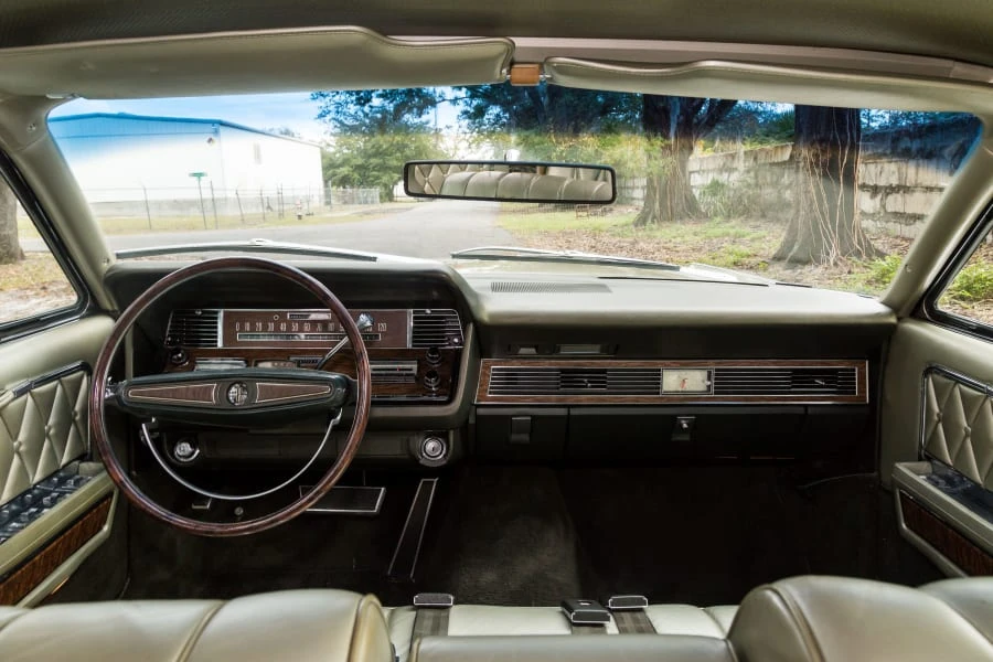 1968 Lincoln Continental 4th Gen - Image 4 of 12
