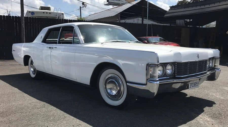 1968 Lincoln Continental 4th Gen - Image 5 of 5