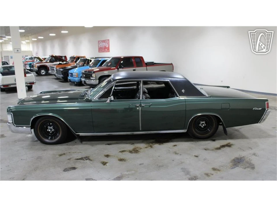 1968 Lincoln Continental 4th Gen - Image 26 of 31