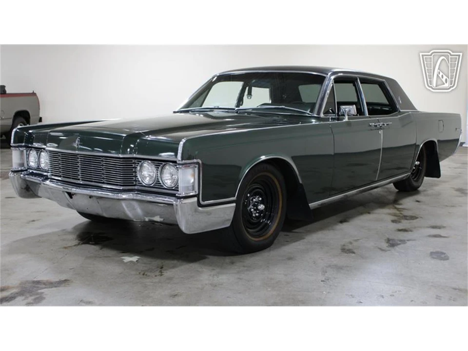 1968 Lincoln Continental 4th Gen - Image 22 of 31