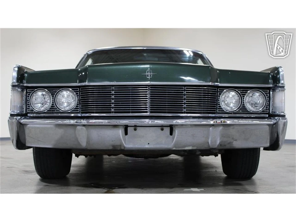 1968 Lincoln Continental 4th Gen - Image 3 of 31
