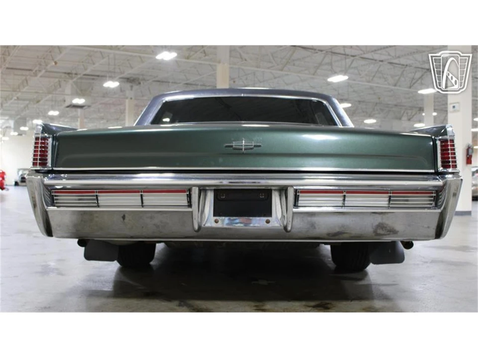 1968 Lincoln Continental 4th Gen - Image 5 of 31