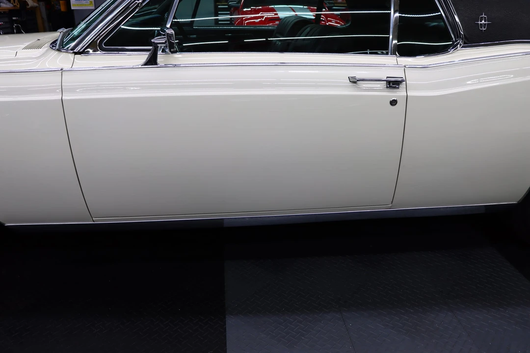 1968 Lincoln Continental 4th Gen - Image 25 of 31