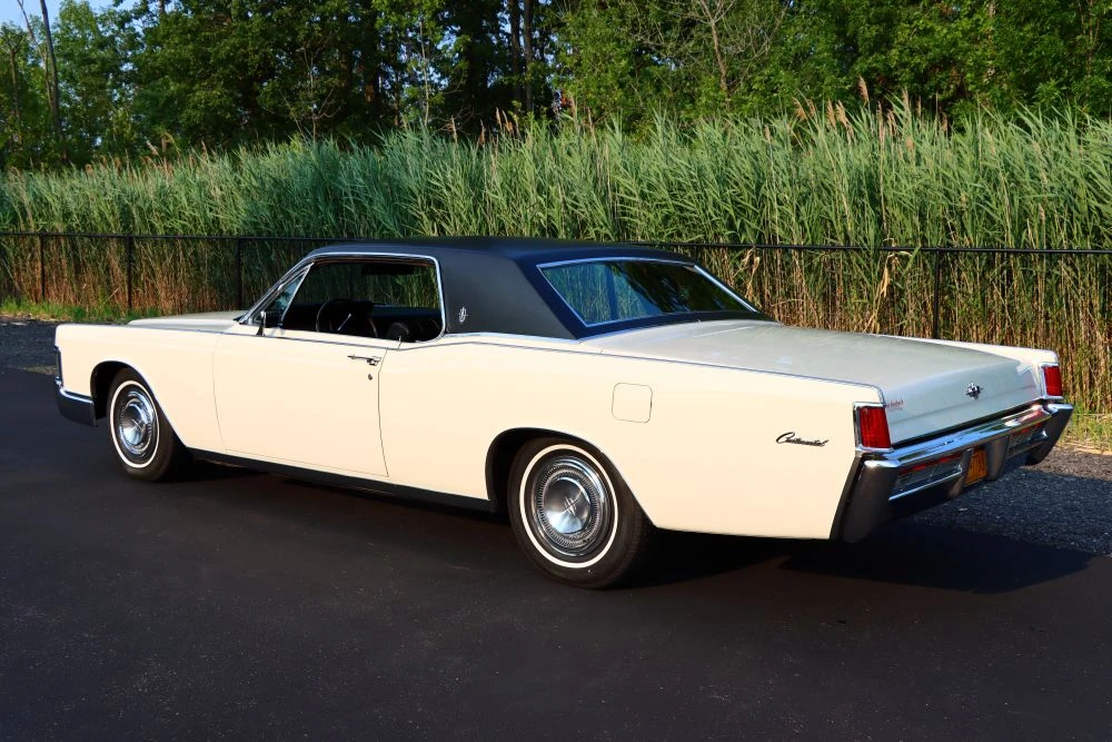 1968 Lincoln Continental 4th Gen - Image 15 of 31