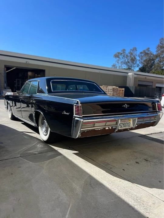 1968 Lincoln Continental 4th Gen - Image 2 of 5