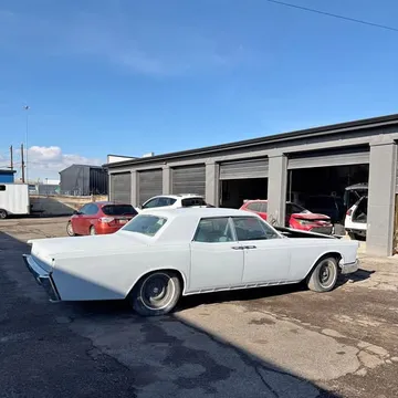 1968 Lincoln Continental Executive Sedan 4D