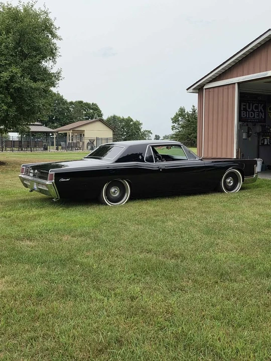 1968 Lincoln Continental 4th Gen - Image 18 of 20
